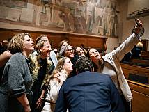 Die GLP/EVP-Fraktion posieren für ein Gruppen-Selfie